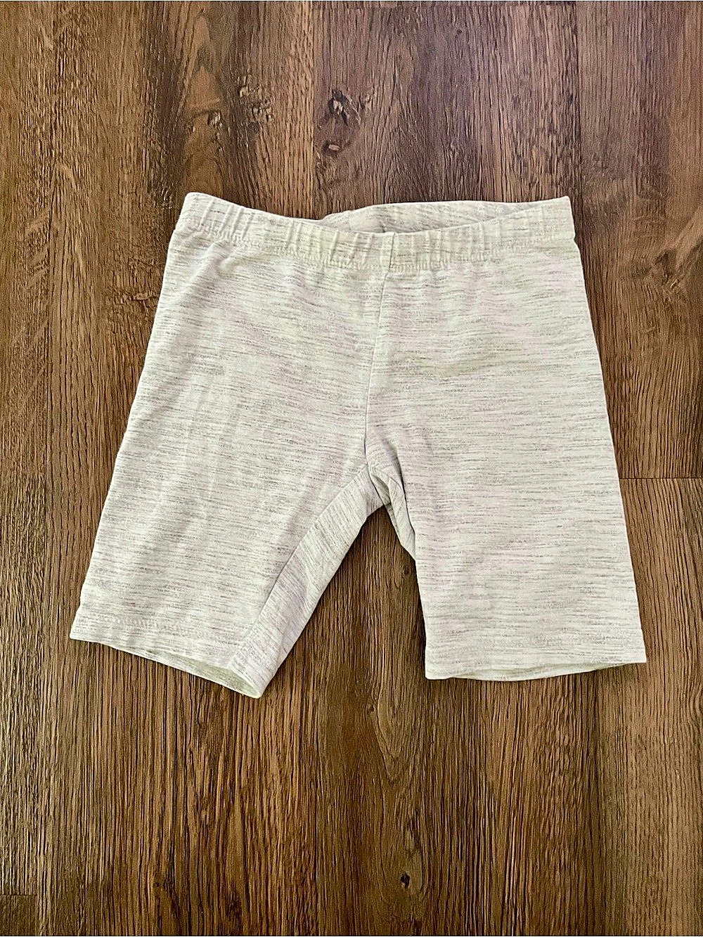 Cat & Jack Girls Gray Shorts Size M 7/8